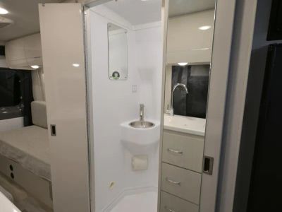 2026 Thor Motor Coach TELLARO - Photo 13