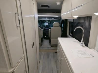 2026 Thor Motor Coach TELLARO - Photo 5