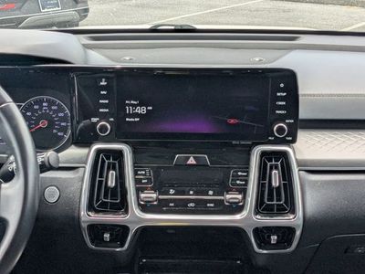 2022 Kia Sorento - Photo 17