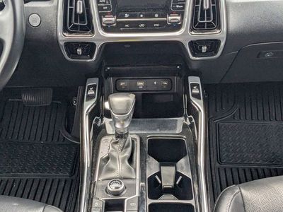2022 Kia Sorento - Photo 18