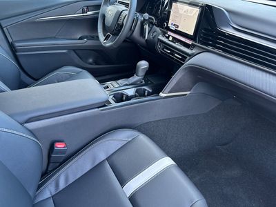 2026 Toyota Camry — photo 16 view