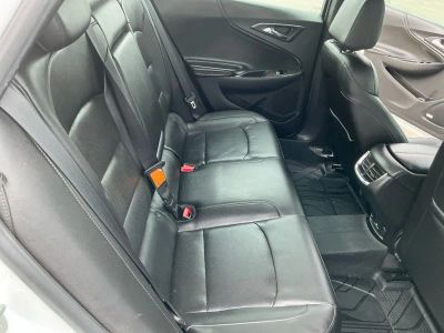 2018 Chevrolet Malibu - Photo 18