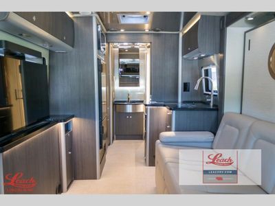 2023 Atlas Murphy Suite — photo 13 view