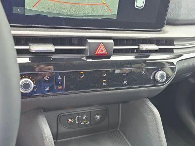 2026 Kia Sportage — photo 24 view