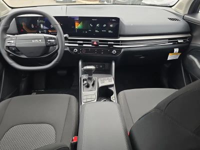 2026 Kia Sportage — photo 12 view
