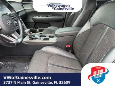 2019 Kia Optima — photo 18 view