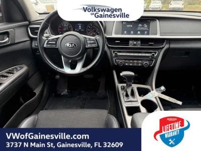 2019 Kia Optima — photo 14 view