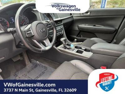 2019 Kia Optima — photo 19 view