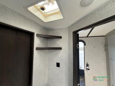 2021 Keystone RV Premier Ultra Lite — photo 45 view
