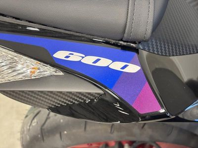 2026 Suzuki GSX-R600 — photo 14 view