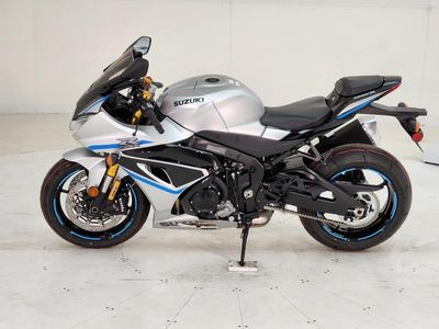 2025 Suzuki GSX-R1000R - Photo 7