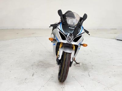 2025 Suzuki GSX-R1000R - Photo 3