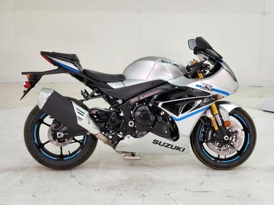 2025 Suzuki GSX-R1000R - Photo 8