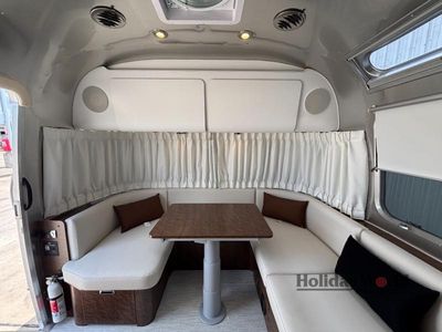 2025 Airstream Globetrotter - Photo 6