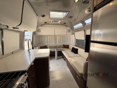 2025 Airstream Globetrotter - Photo 5