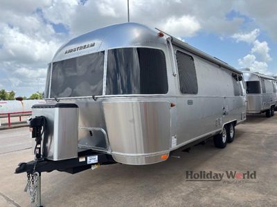2025 Airstream Globetrotter - Photo 2