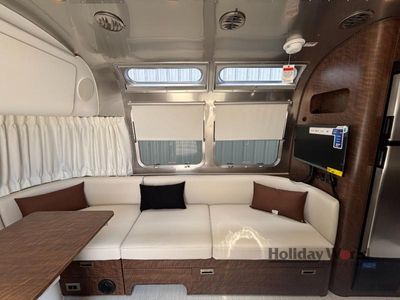 2025 Airstream Globetrotter - Photo 10