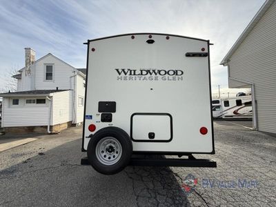 2023 Forest River RV Wildwood Heritage Glen - Photo 7