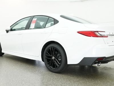 2026 Toyota Camry - Photo 14