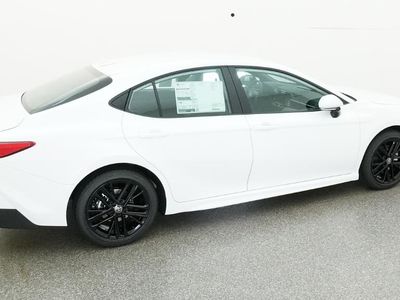 2026 Toyota Camry - Photo 3