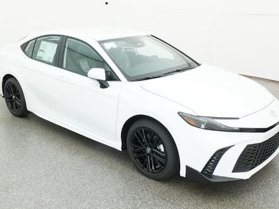 2026 Toyota Camry - Photo 10