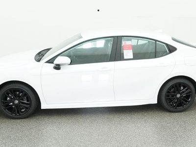2026 Toyota Camry - Photo 16