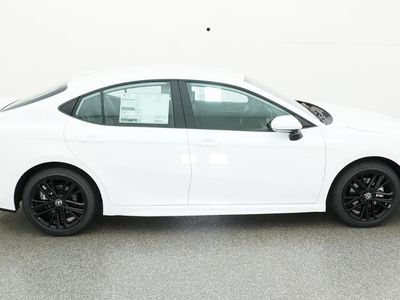 2026 Toyota Camry - Photo 25