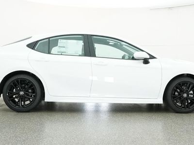 2026 Toyota Camry - Photo 12