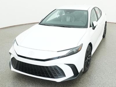 2026 Toyota Camry - Photo 9