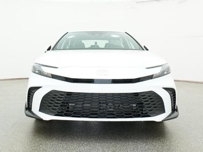 2026 Toyota Camry - Photo 32