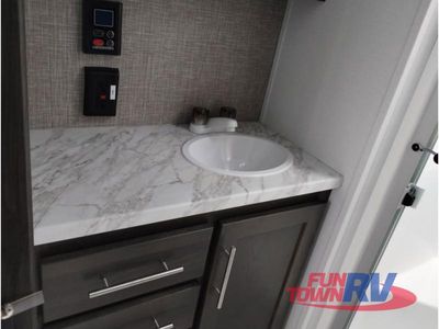 2025 Keystone RV Fuzion Impact Edition - Photo 36