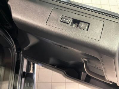 2012 Nissan Titan - Photo 15