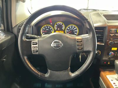 2012 Nissan Titan - Photo 11