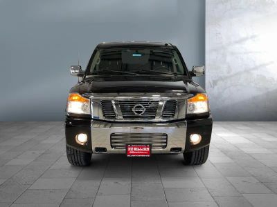 2012 Nissan Titan - Photo 2