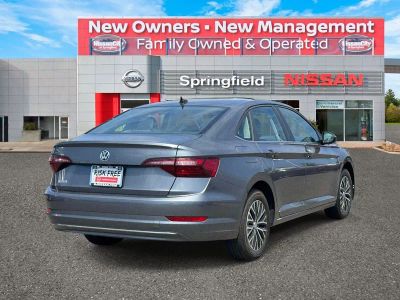 2020 Volkswagen Jetta — detail view