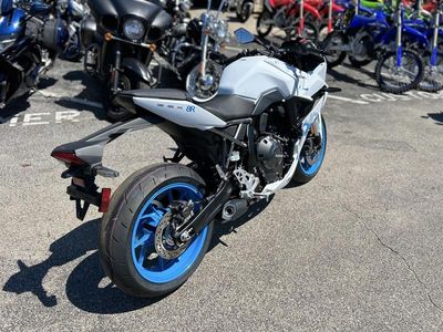 2026 Suzuki GSX-8R - Photo 7