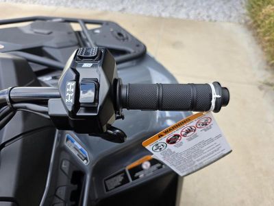 2026 Can-Am Outlander MAX DPS 700 - Photo 9