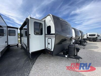 2026 Forest River RV Rockwood Signature - Photo 4
