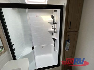 2026 Forest River RV Rockwood Signature - Photo 26