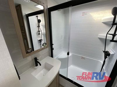 2026 Forest River RV Rockwood Signature - Photo 25