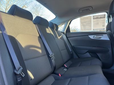 2024 Kia Forte - Photo 26