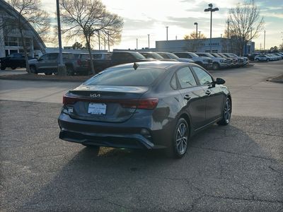 2024 Kia Forte - Photo 7