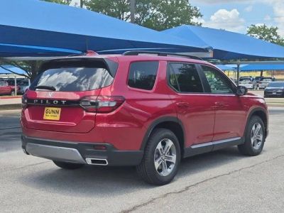 2026 Honda Pilot — detail view