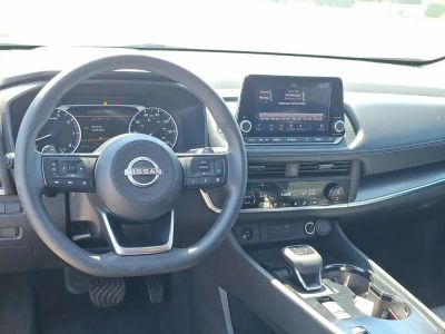 2024 Nissan Rogue - Photo 4