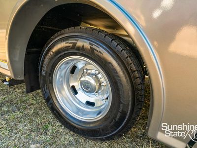 2025 Winnebago NAVION - Photo 10