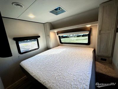 2021 Keystone Sprinter Limited — photo 8 view