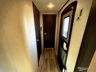 2021 Keystone Sprinter Limited — photo 7 view