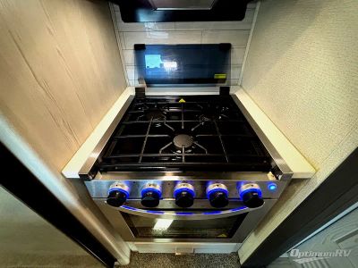 2021 Keystone Sprinter Limited — photo 17 view