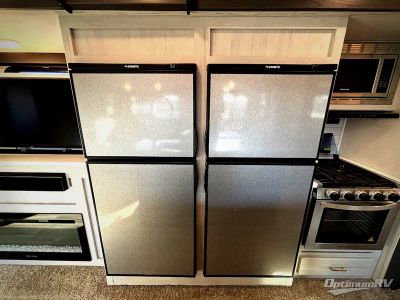 2021 Keystone Sprinter Limited — photo 18 view