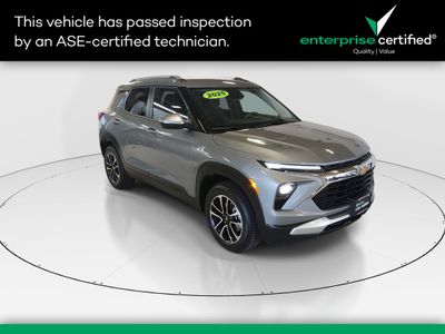 2025 Chevrolet Trailblazer AWD 4dr LT — front three-quarter view